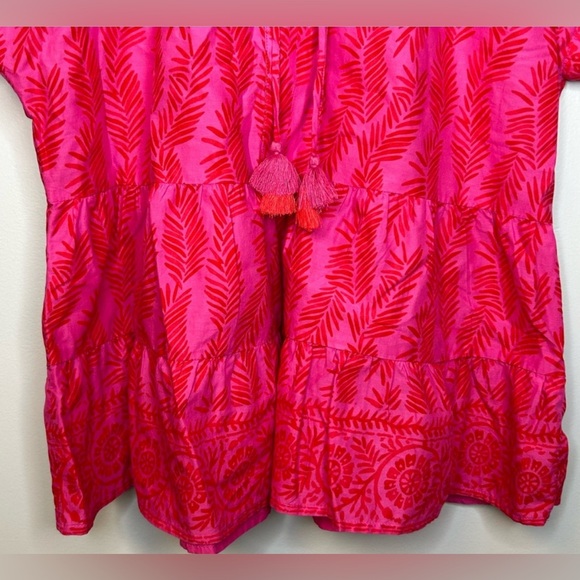 VINEYARD VINES Raspberry Rose Tiered Split Neck Blouse Size Medium - Picture 2 of 6